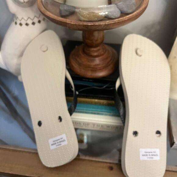 Havaianas Stranger Things Thong Flip Flops Size 13 Eur 47/48 Netflix. NWT photo - Picture 4 of 7